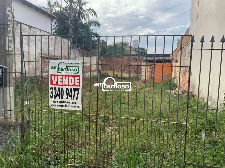 Foto 1 de Lote/Terreno à venda, 305m² em Vila Imbui, Cachoeirinha