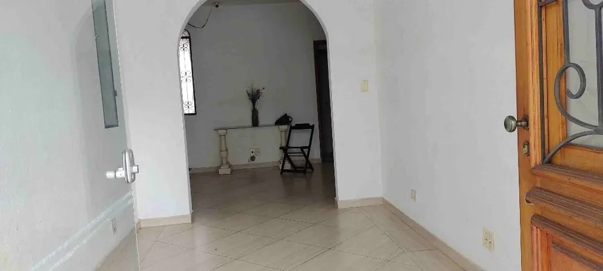 Foto 1 de Casa com 3 Quartos para alugar, 100m² em Pinheiros, São Paulo