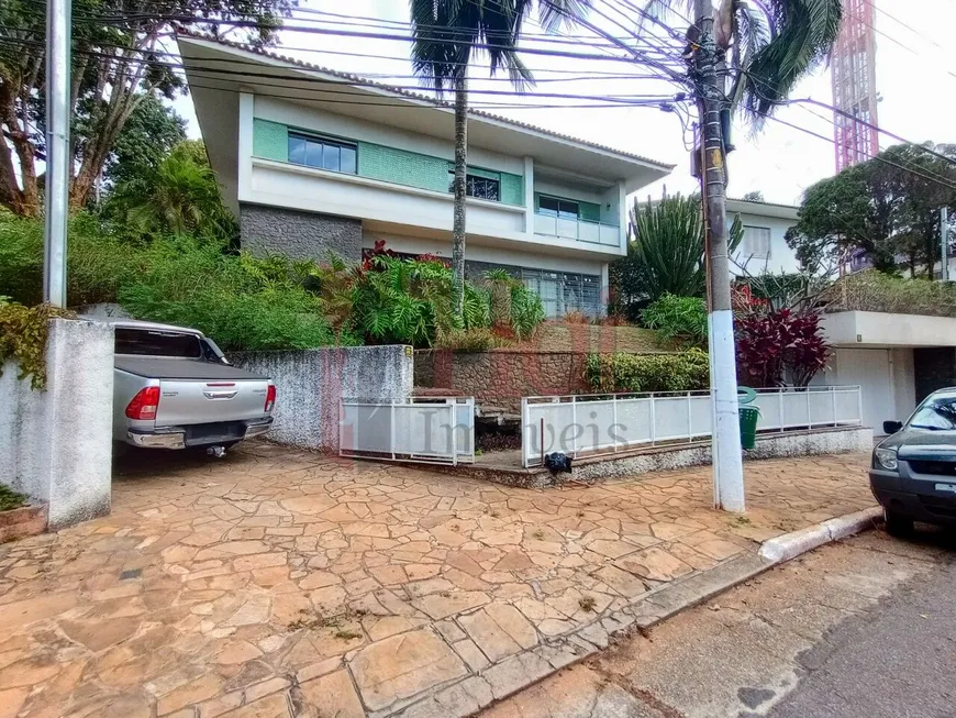 Foto 1 de Casa com 3 Quartos para venda ou aluguel, 478m² em Sumaré, São Paulo