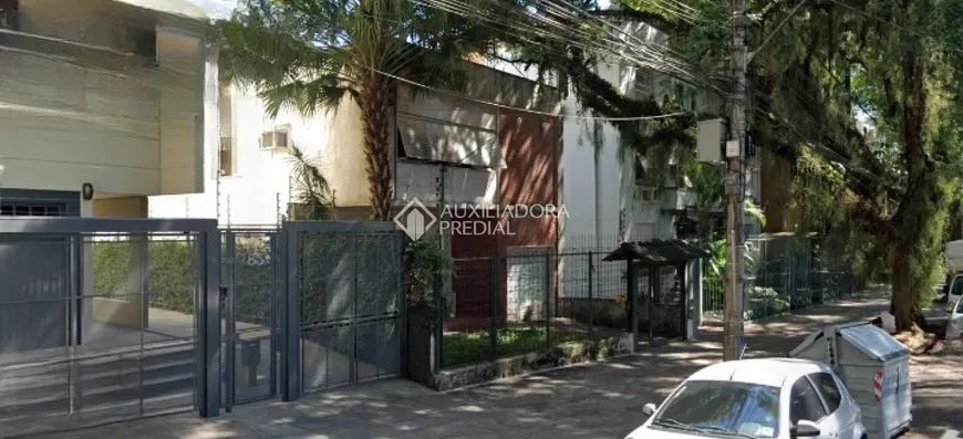 Foto 1 de Casa com 3 Quartos à venda, 196m² em Mont' Serrat, Porto Alegre