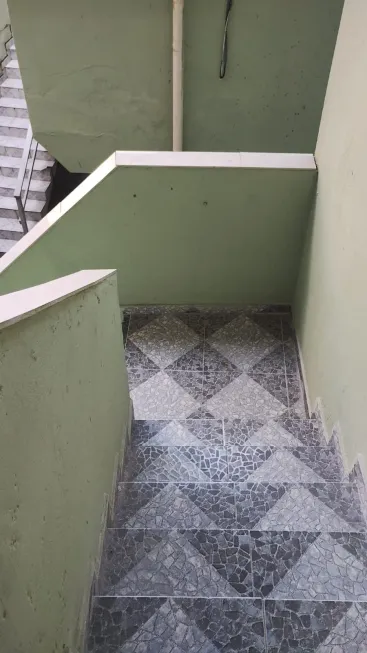 Foto 1 de Casa com 1 Quarto para alugar, 40m² em Tanque, Rio de Janeiro