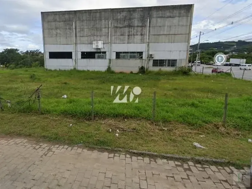 Foto 1 de Lote/Terreno à venda, 985m² em Serraria, São José