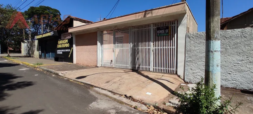 Foto 1 de Casa com 2 Quartos à venda, 187m² em Vila Boa Vista 1, São Carlos