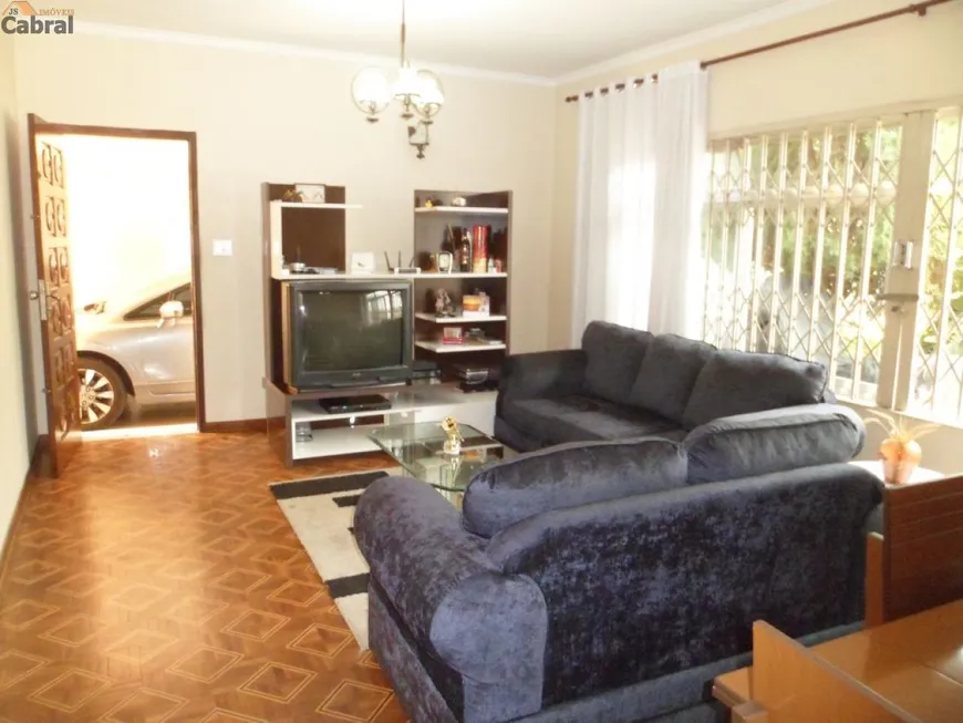 Foto 1 de Casa com 4 Quartos à venda, 380m² em Vila Nilo, São Paulo