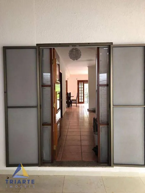 Foto 1 de Sobrado com 5 Quartos à venda, 380m² em Granja Viana, Cotia