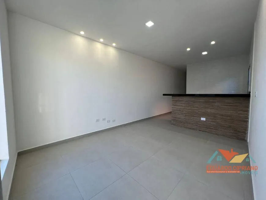 Foto 1 de Casa com 2 Quartos à venda, 68m² em Balneário dos Golfinhos , Caraguatatuba