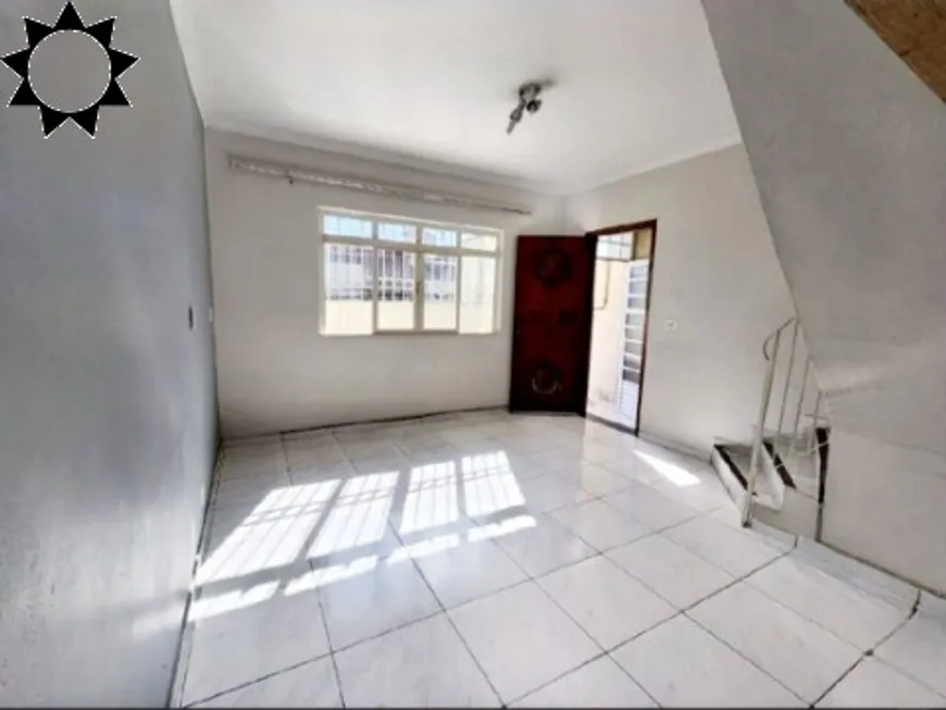 Foto 1 de Casa com 2 Quartos à venda, 188m² em Jardim Roberto, Osasco