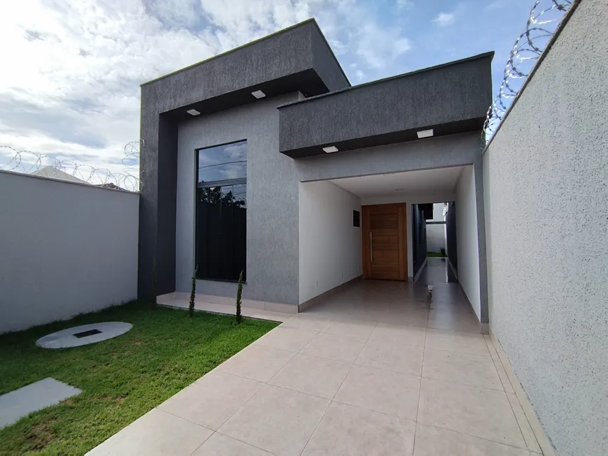 Foto 1 de Casa com 3 Quartos à venda, 130m² em Jardim Imperial, Aparecida de Goiânia