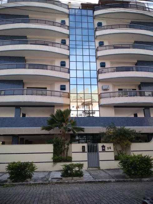 Foto 1 de Apartamento com 3 Quartos à venda, 161m² em Algodoal, Cabo Frio