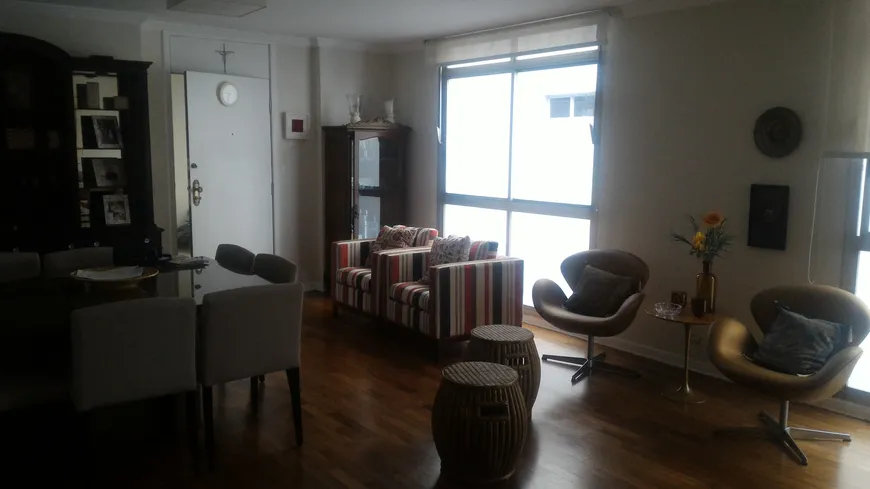 Foto 1 de Apartamento com 4 Quartos à venda, 180m² em Santa Cecília, São Paulo