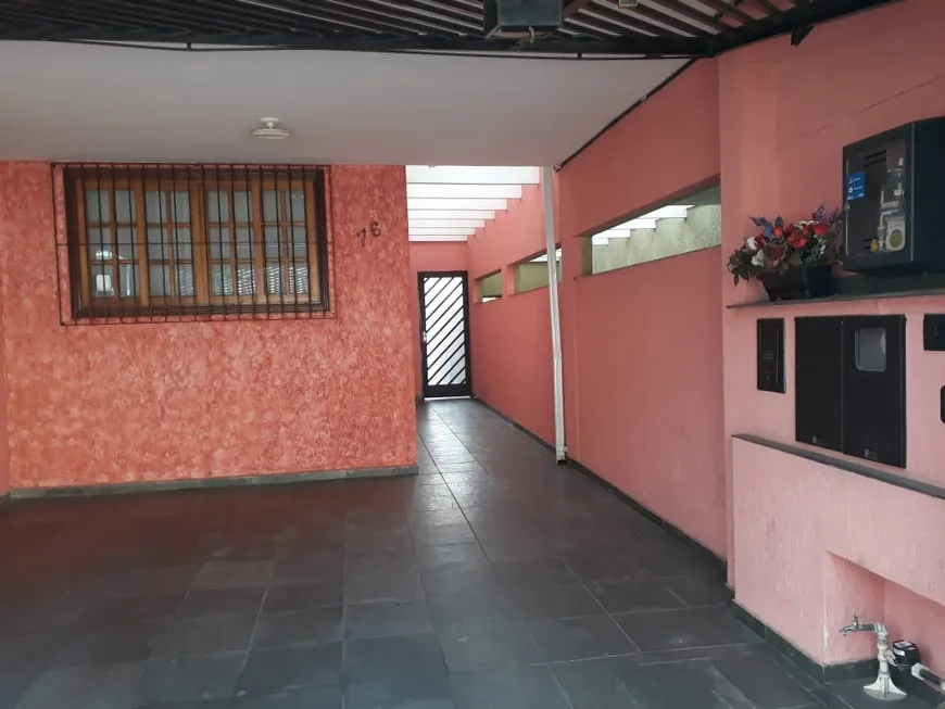 Foto 1 de Sobrado com 3 Quartos à venda, 140m² em Jardim Santa Rosa, Taboão da Serra