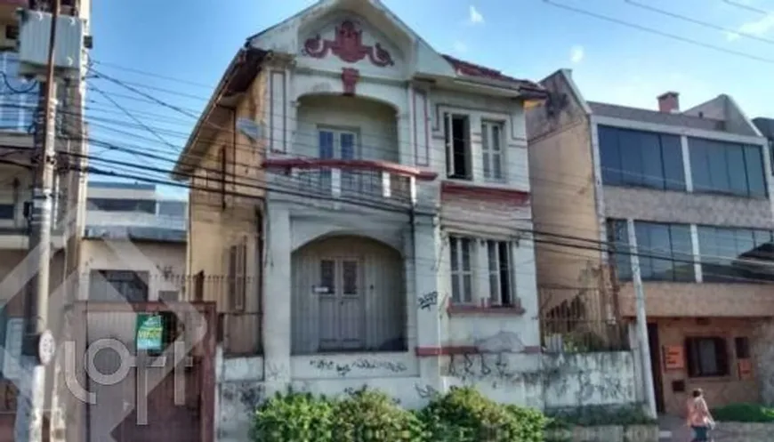 Foto 1 de Casa com 4 Quartos à venda, 300m² em Partenon, Porto Alegre