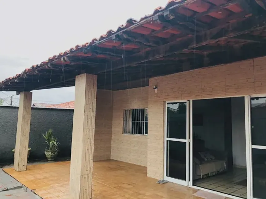 Foto 1 de Casa com 4 Quartos à venda, 250m² em Cohafuma, São Luís