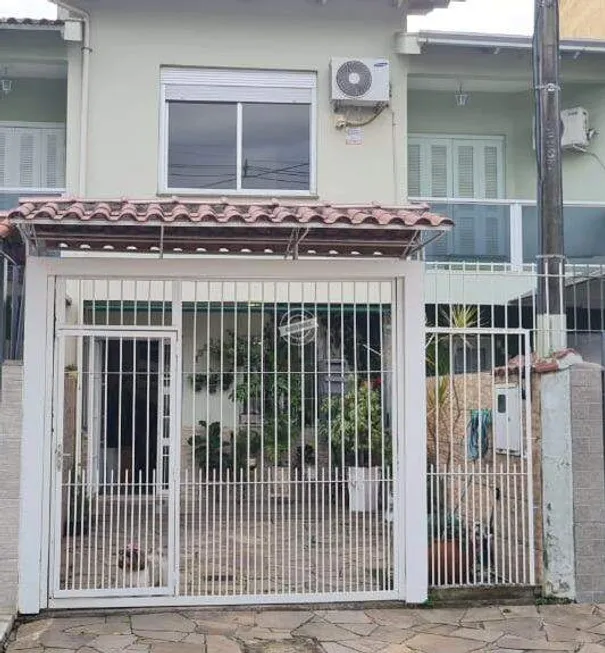 Foto 1 de Sobrado com 2 Quartos à venda, 134m² em Vila Cachoeirinha, Cachoeirinha