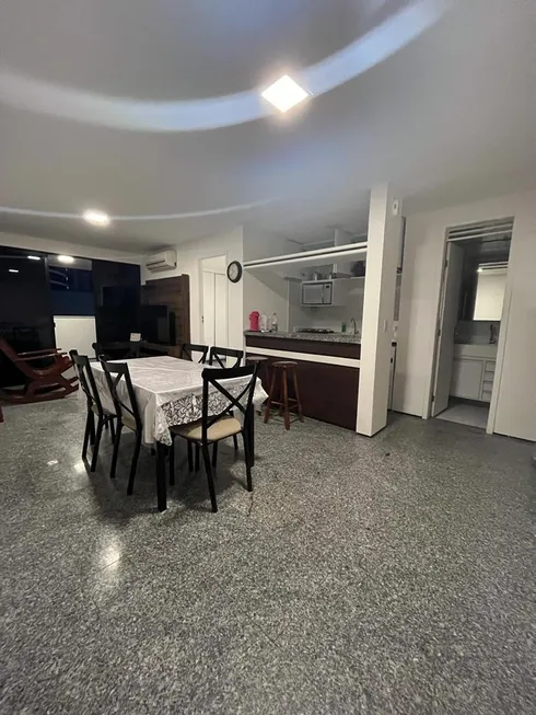 Foto 1 de Apartamento com 2 Quartos para alugar, 60m² em Mucuripe, Fortaleza