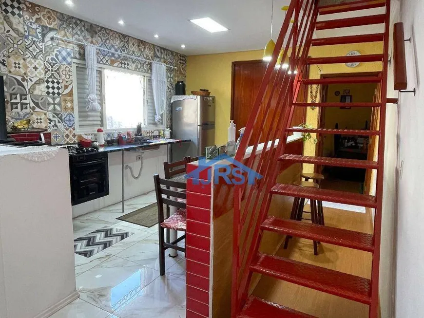 Foto 1 de Casa com 3 Quartos à venda, 325m² em Vale do Sol, Barueri