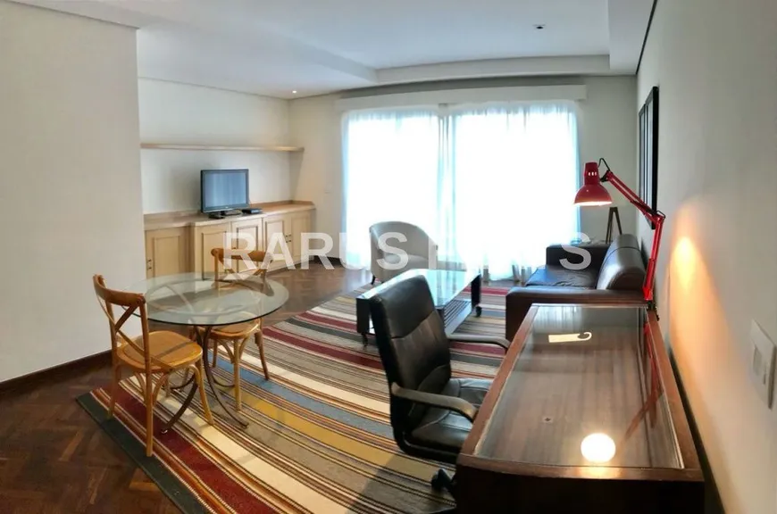 Foto 1 de Flat com 1 Quarto para alugar, 52m² em Pinheiros, São Paulo