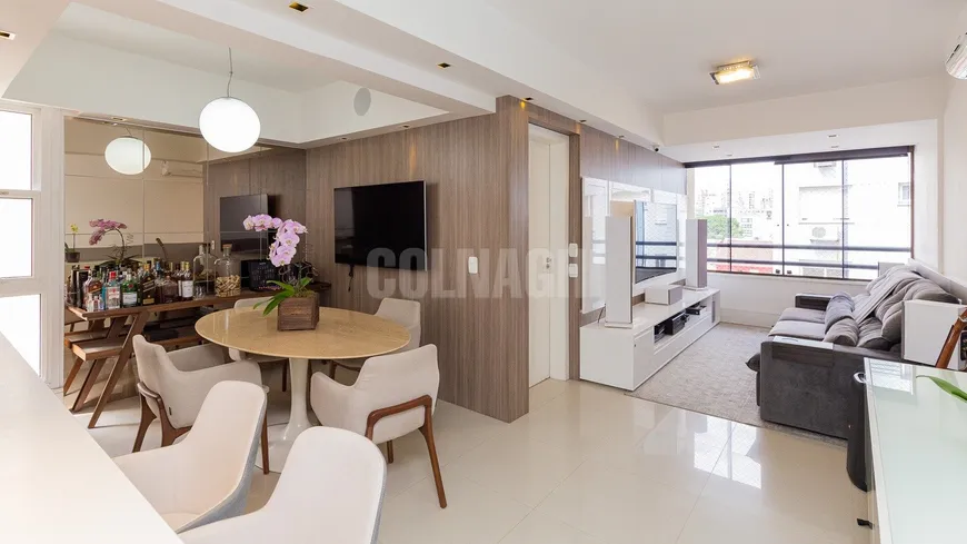 Foto 1 de Apartamento com 3 Quartos à venda, 74m² em Boa Vista, Porto Alegre