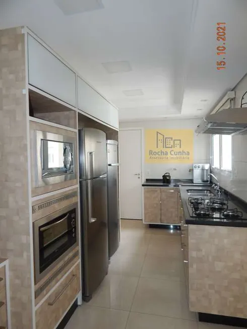 Foto 1 de Apartamento com 4 Quartos para alugar, 241m² em Água Branca, São Paulo