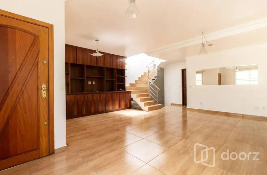 Foto 1 de Casa de Condomínio com 3 Quartos à venda, 188m² em Saúde, São Paulo