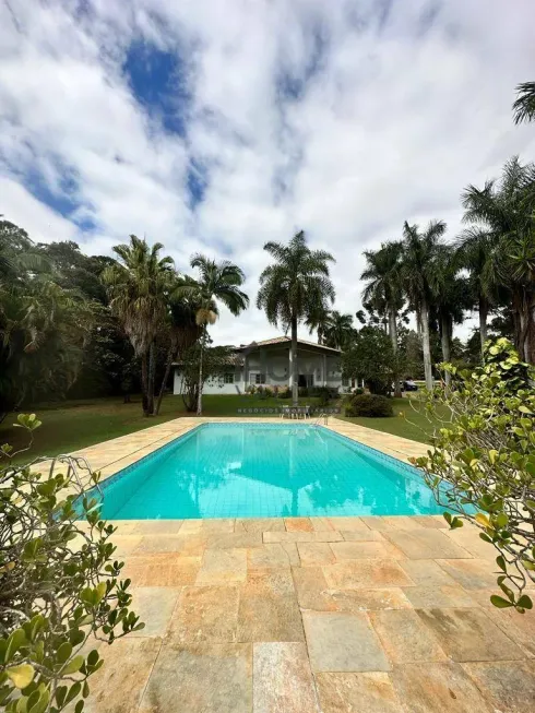 Foto 1 de Fazenda/Sítio com 5 Quartos para venda ou aluguel, 666m² em Dois Córregos, Valinhos