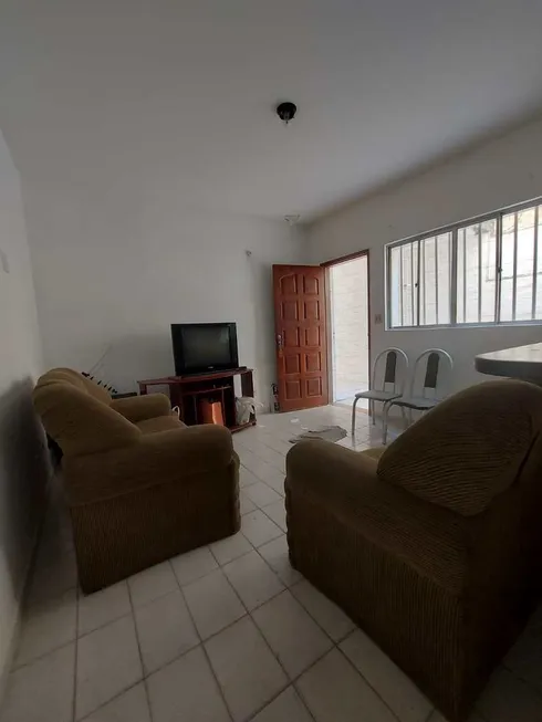 Foto 1 de Casa com 2 Quartos à venda, 89m² em Vila Guilhermina, Praia Grande