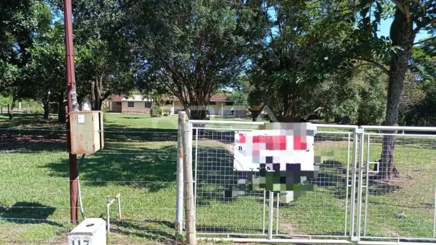 Foto 1 de Fazenda/Sítio com 3 Quartos à venda, 171m² em Tibaia de São Fernando, São Carlos