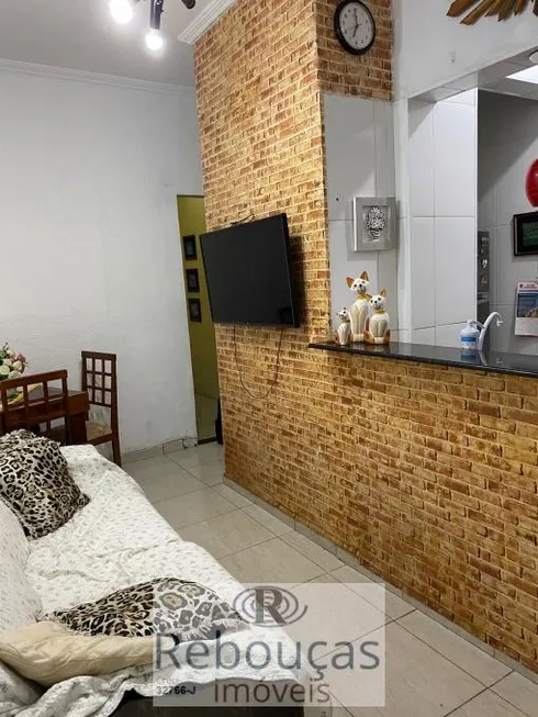 Foto 1 de Apartamento com 2 Quartos à venda, 47m² em Centro, São Vicente