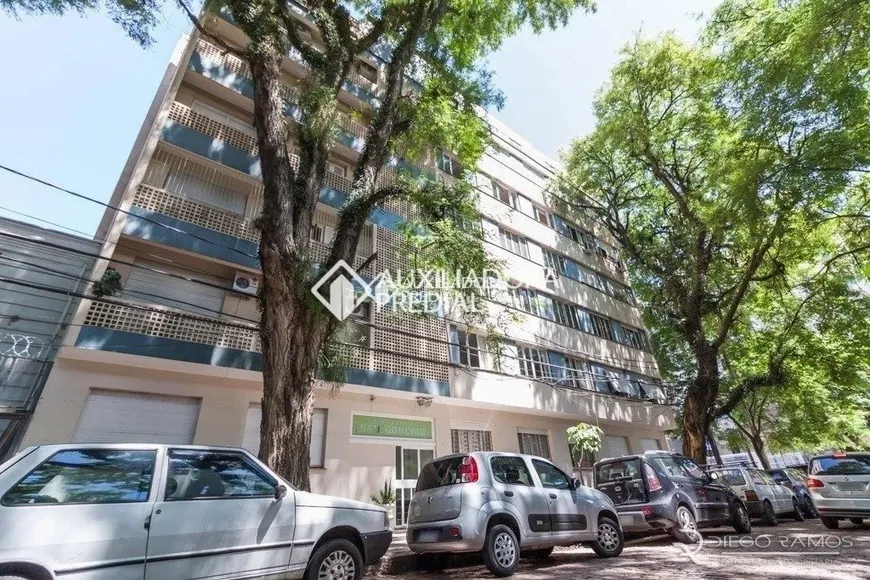 Foto 1 de Apartamento com 3 Quartos à venda, 118m² em Floresta, Porto Alegre