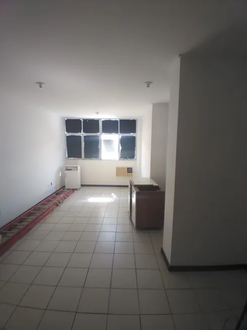 Foto 1 de Sala Comercial para alugar, 38m² em Itapuã, Salvador