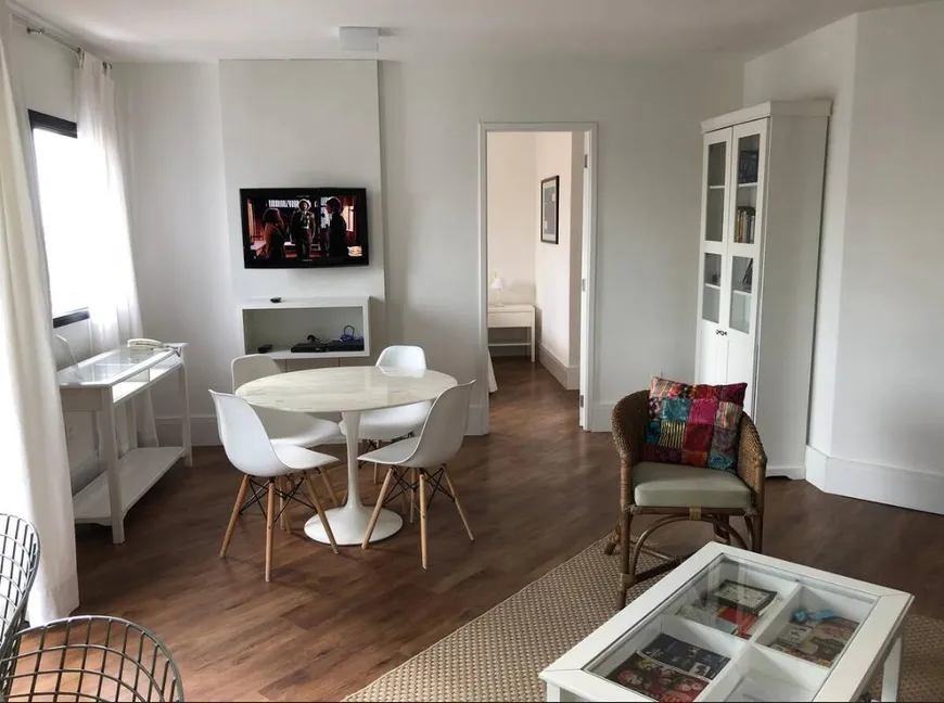 Foto 1 de Flat com 1 Quarto para alugar, 65m² em Jardim Paulista, São Paulo