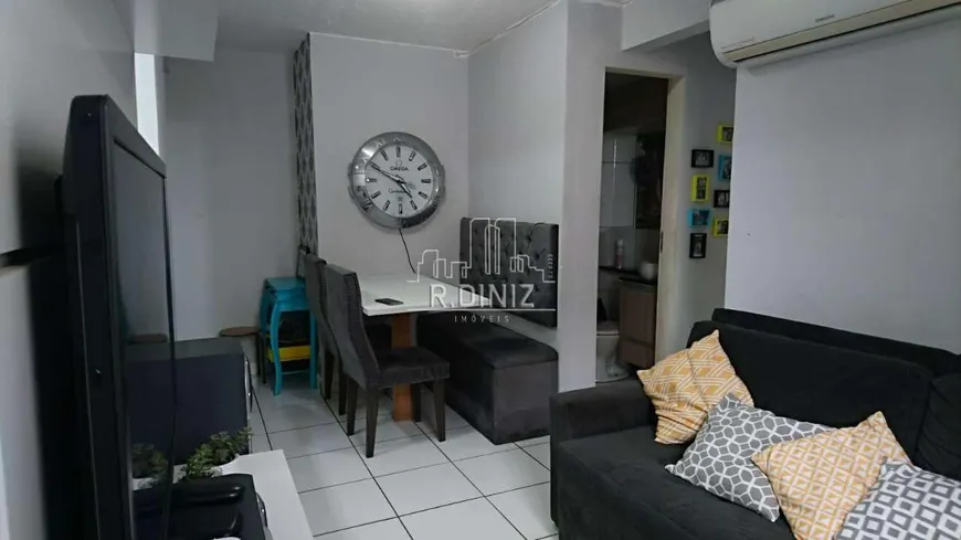 Foto 1 de Apartamento com 2 Quartos à venda, 42m² em Rocha Miranda, Rio de Janeiro