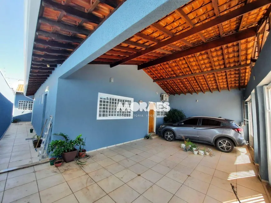 Foto 1 de Casa com 3 Quartos à venda, 160m² em Núcleo Residencial Presidente Geisel, Bauru
