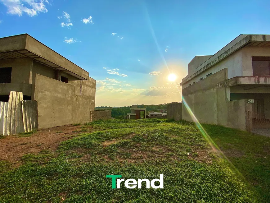 Foto 1 de Lote/Terreno à venda, 360m² em Jardins Bolonha, Senador Canedo