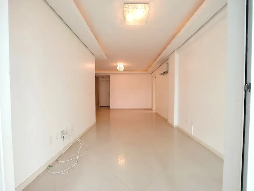 Foto 1 de Apartamento com 3 Quartos à venda, 101m² em Estreito, Florianópolis