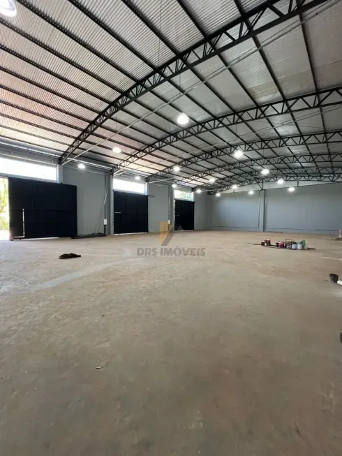 Foto 1 de Sala Comercial com 1 Quarto para venda ou aluguel, 720m² em Santa Monica, Londrina