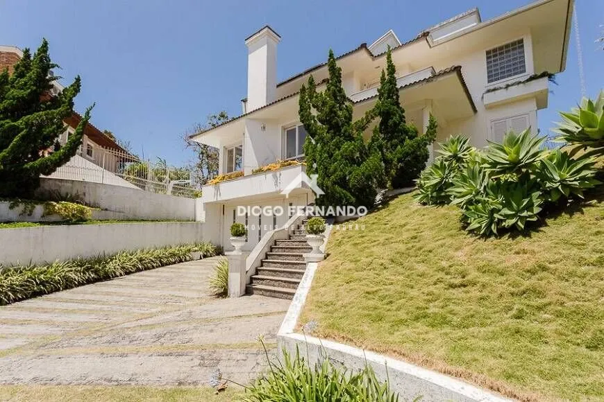 Foto 1 de Casa de Condomínio com 4 Quartos à venda, 343m² em Lagoa da Conceição, Florianópolis