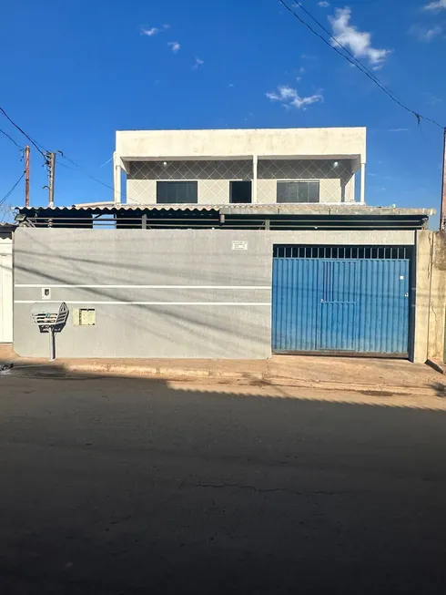 Foto 1 de Casa com 3 Quartos à venda, 200m² em Ceilandia Sul, Brasília