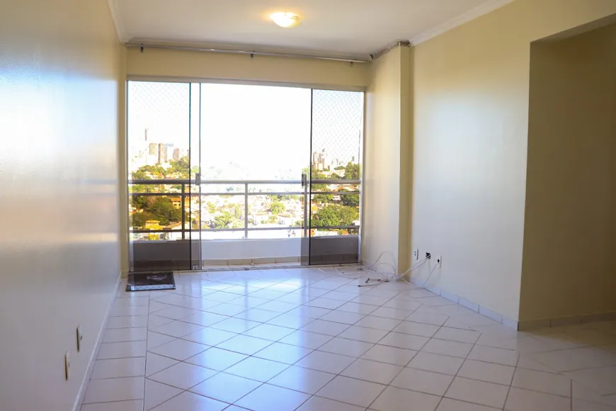 Foto 1 de Apartamento com 3 Quartos para alugar, 88m² em Jardim Goiás, Goiânia