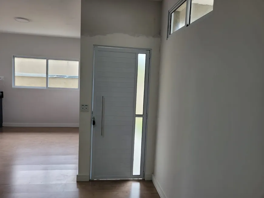 Foto 1 de Casa de Condomínio com 3 Quartos à venda, 150m² em Condomínio Portal da Serra, Bragança Paulista