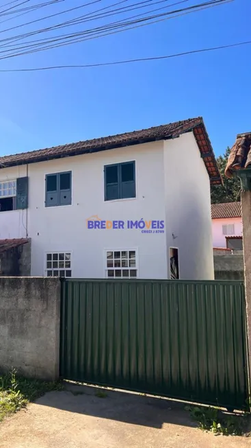 Foto 1 de Casa com 2 Quartos à venda, 200m² em Nova Suiça, Nova Friburgo
