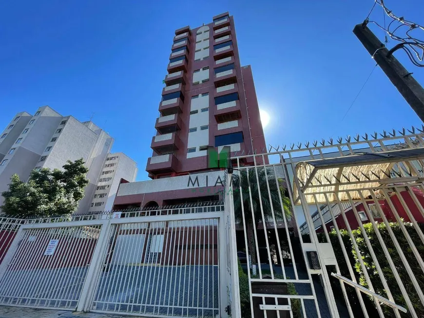 Foto 1 de Apartamento com 3 Quartos à venda, 71m² em Bacacheri, Curitiba