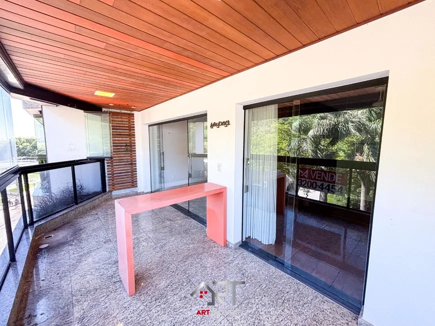 Foto 1 de Apartamento com 4 Quartos à venda, 200m² em Praia da Costa, Vila Velha