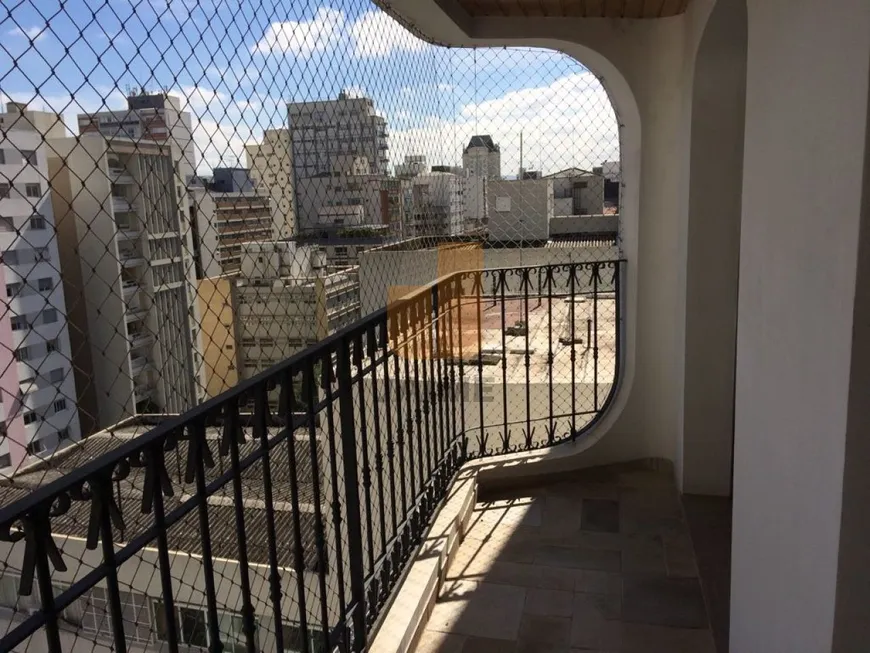 Foto 1 de Apartamento com 3 Quartos para alugar, 130m² em Higienópolis, São Paulo