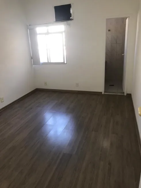 Foto 1 de Consultório com 1 Quarto para alugar, 24m² em Catete, Rio de Janeiro