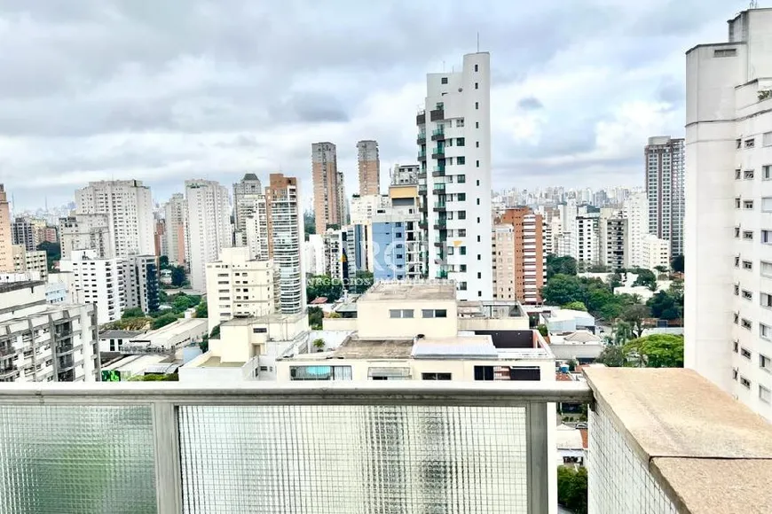 Foto 1 de Cobertura com 3 Quartos à venda, 261m² em Moema, São Paulo