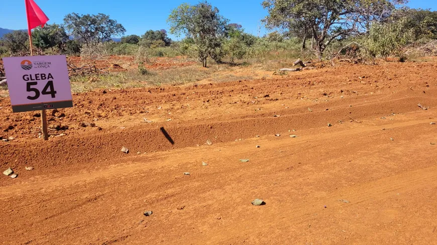 Foto 1 de Lote/Terreno à venda, 20000m² em Zona Rural, Jequitibá