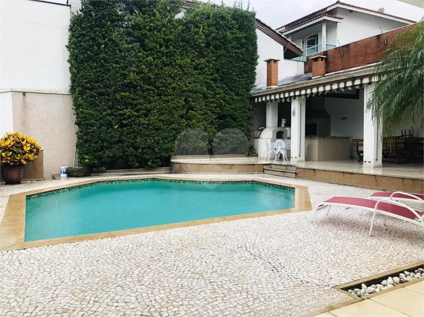 Foto 1 de Sobrado com 3 Quartos à venda, 300m² em Jardim Virgínia Bianca, São Paulo