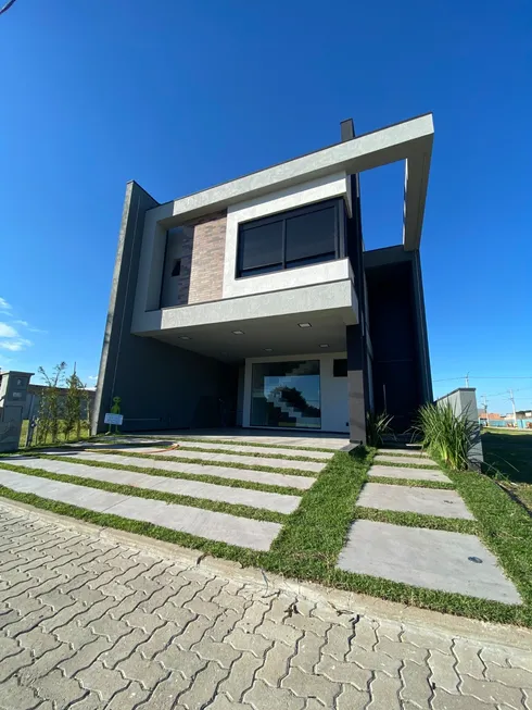 Foto 1 de Casa de Condomínio com 3 Quartos à venda, 177m² em Rio Branco, Canoas