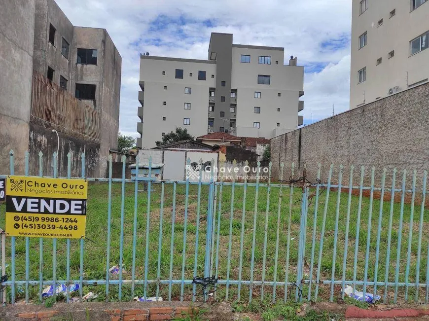 Foto 1 de Lote/Terreno à venda, 350m² em Cancelli, Cascavel